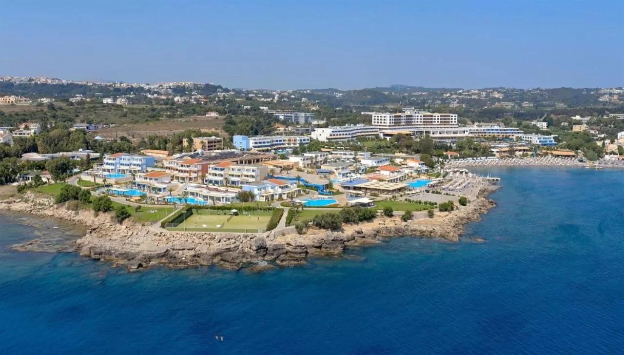Elissa Adults-only Lifestyle